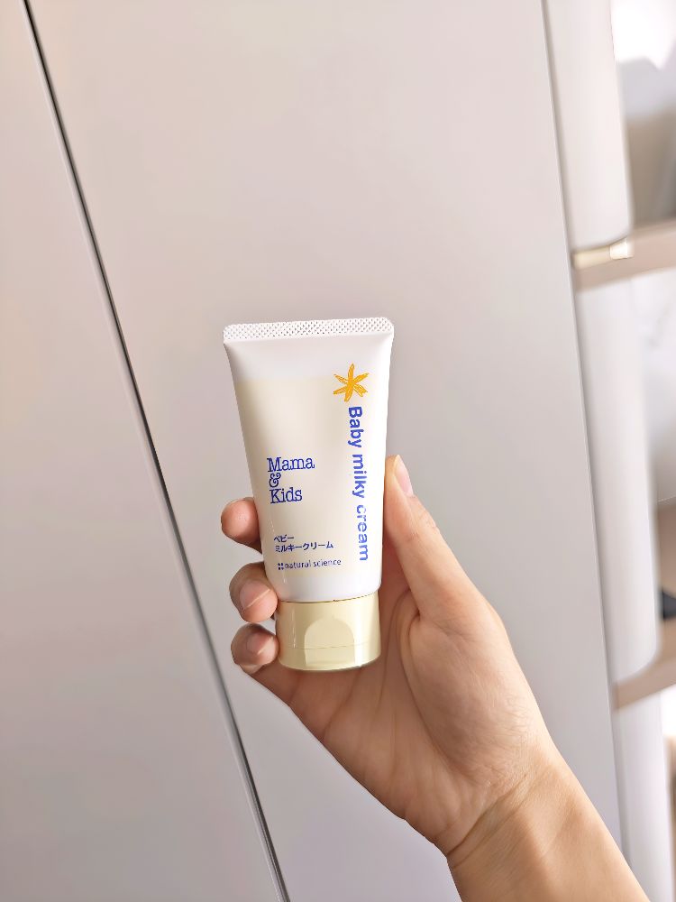 宝宝红脸蛋救星！这支润肤霜我要无限回购到空瓶💕