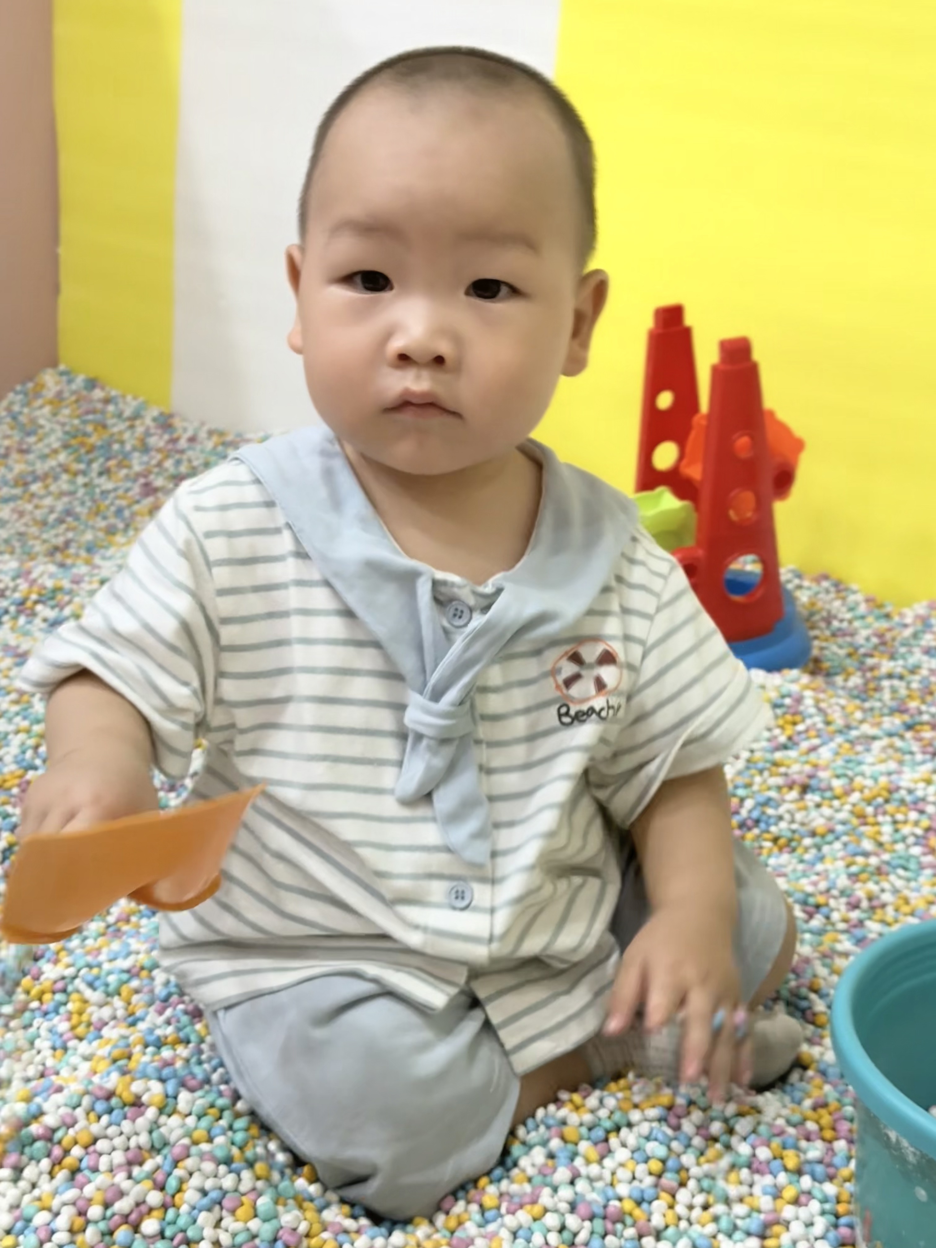宝宝发际线高怎么办？