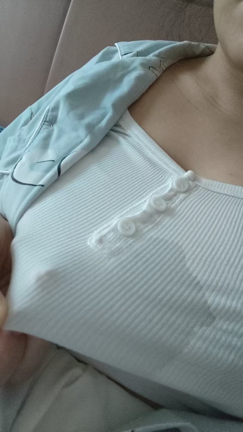 母乳喂养的烦恼与应对小技巧