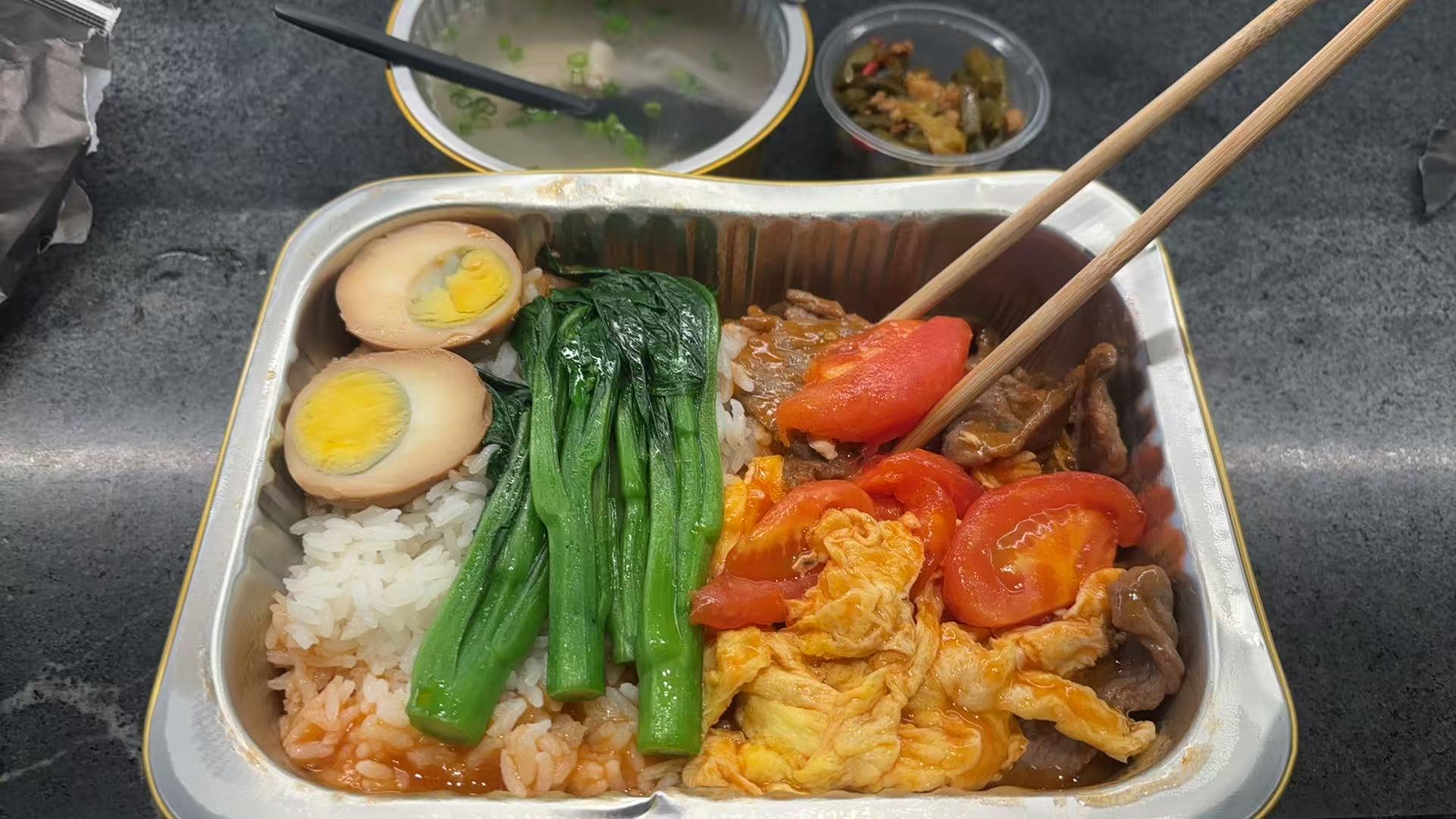 孕期饮食口味大不同，你爱吃酸还是辣？