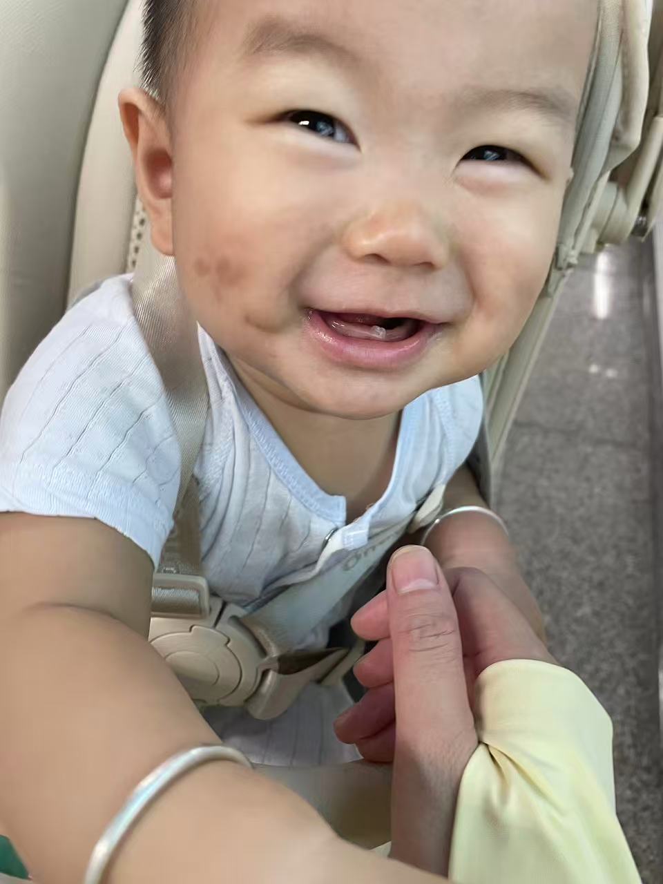 宝宝牙齿成长记录