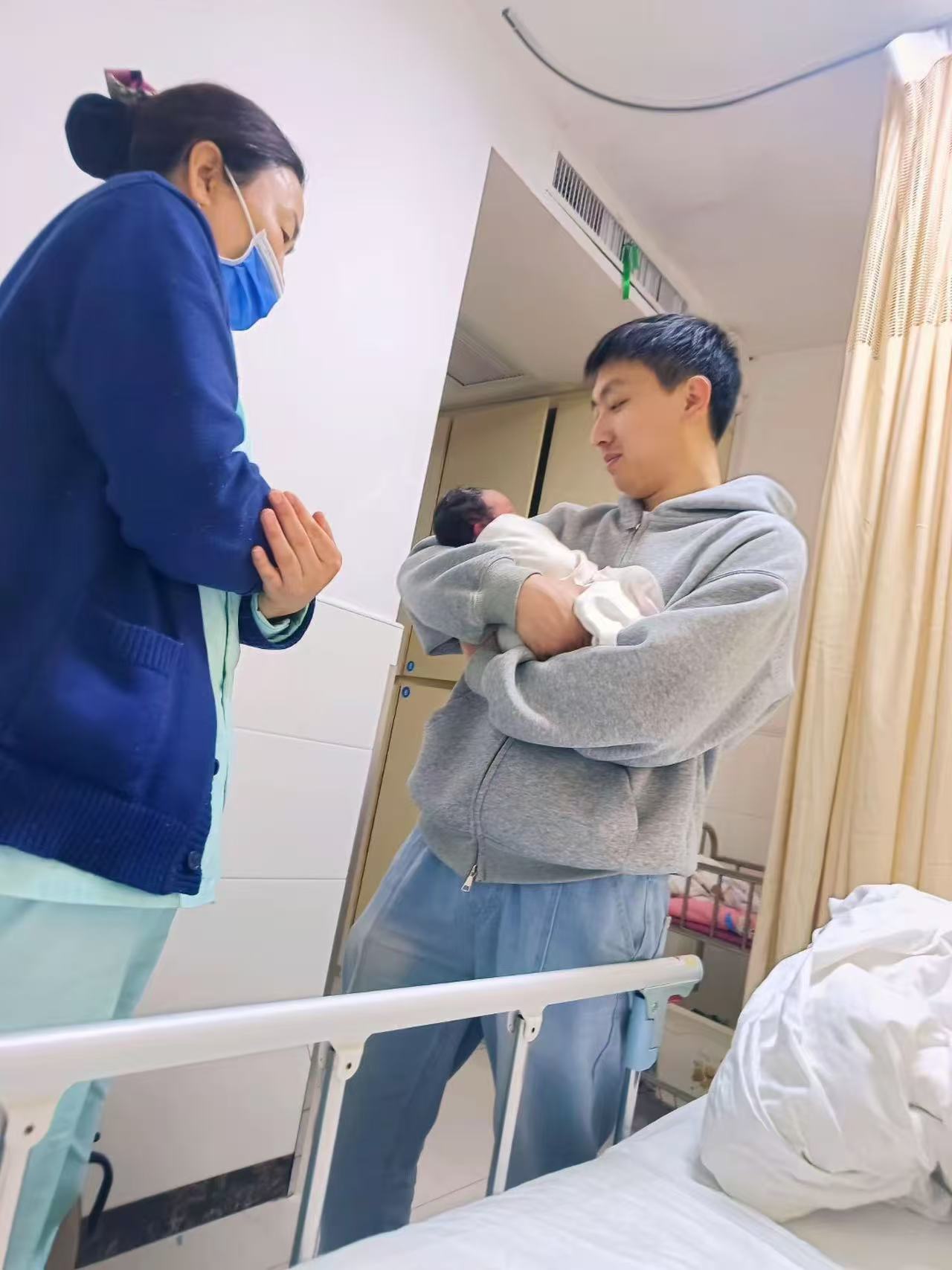 宝宝萝卜蹲哄睡记
