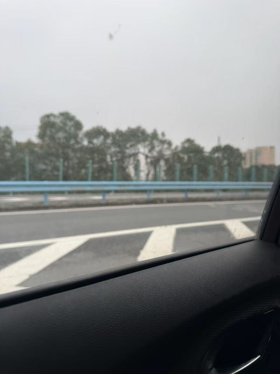 宝宝认生期的小烦恼