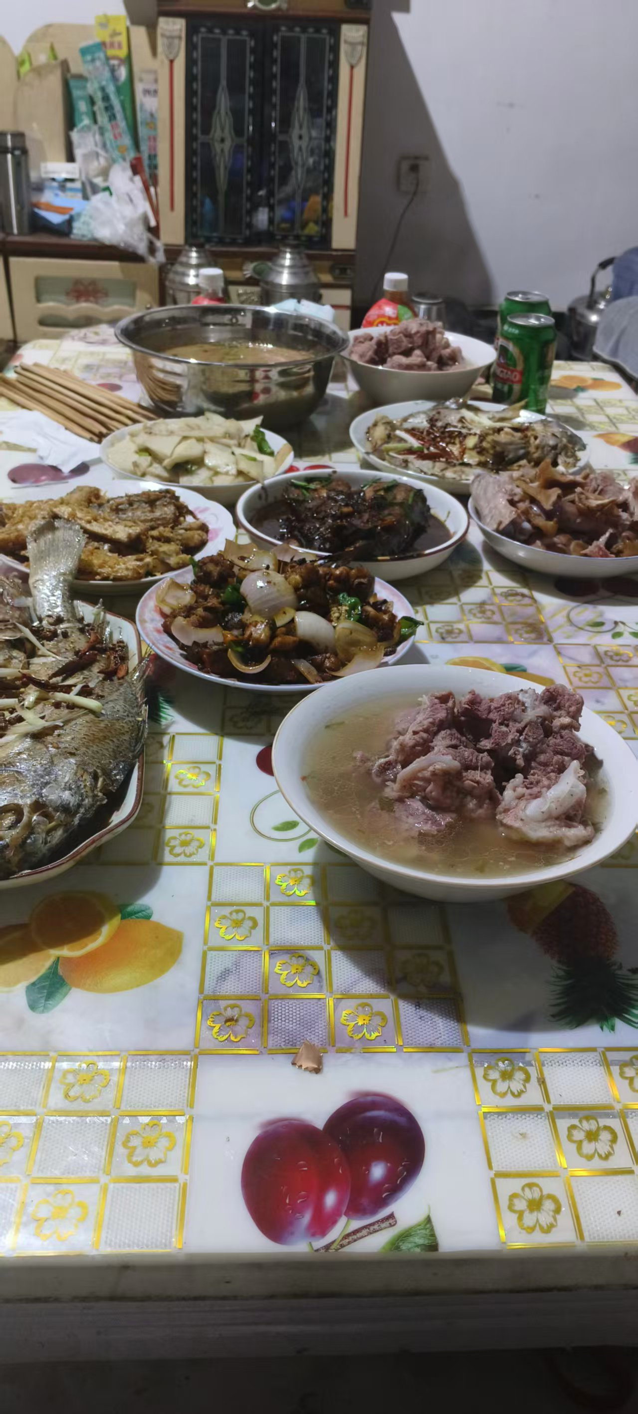 孕期饮食困扰：吃不下又饿得慌