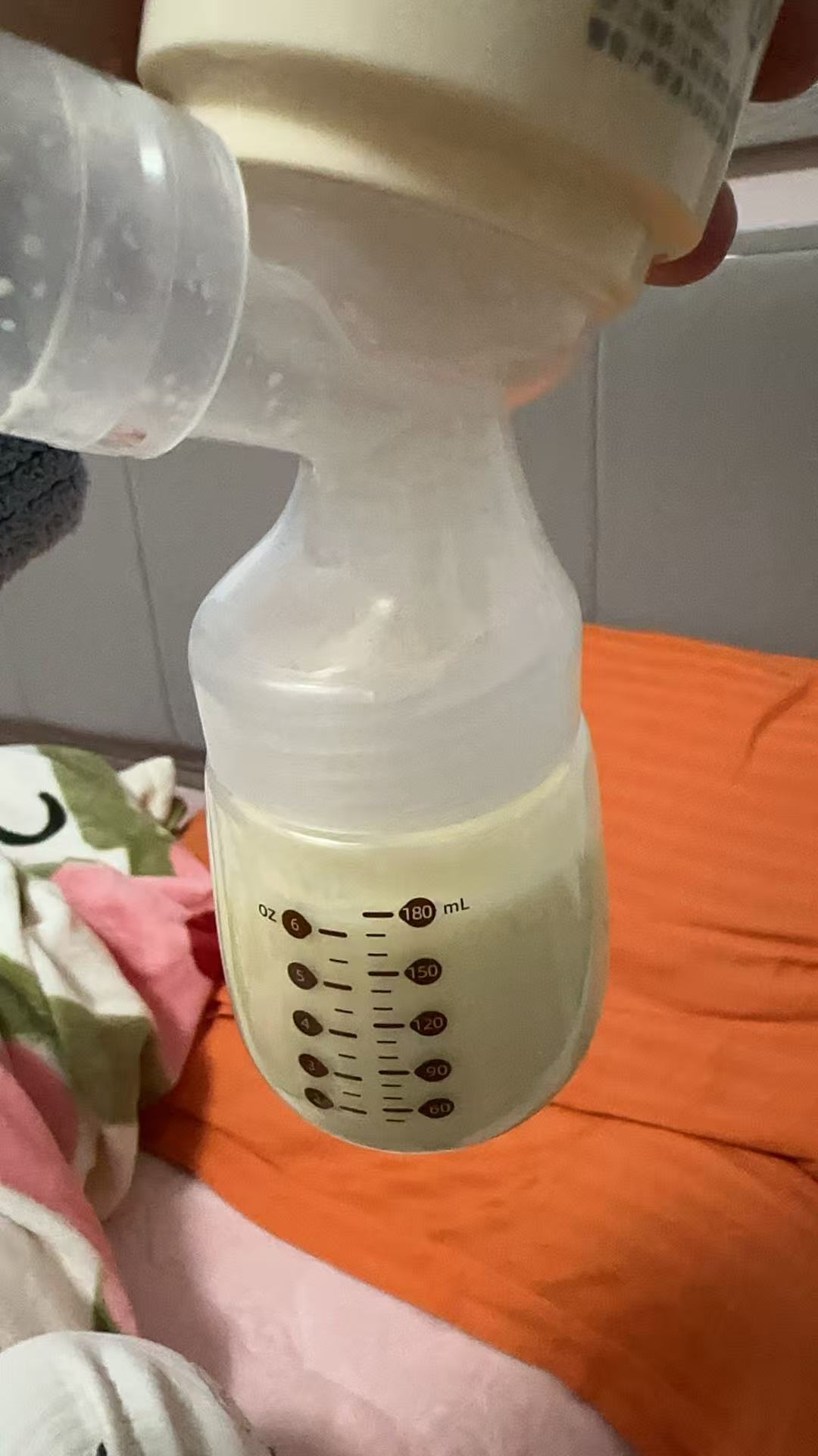 母乳喂养的甜蜜与烦恼