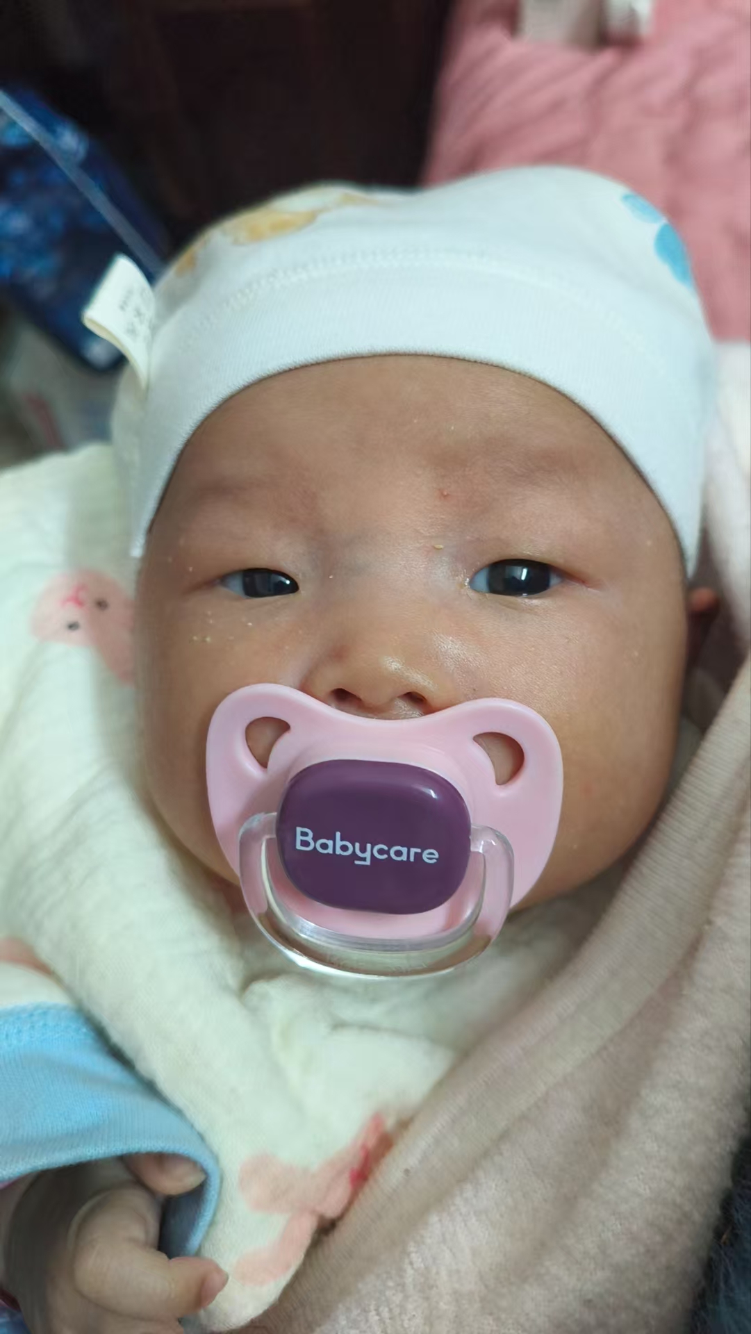 母乳喂养的困扰与坚持